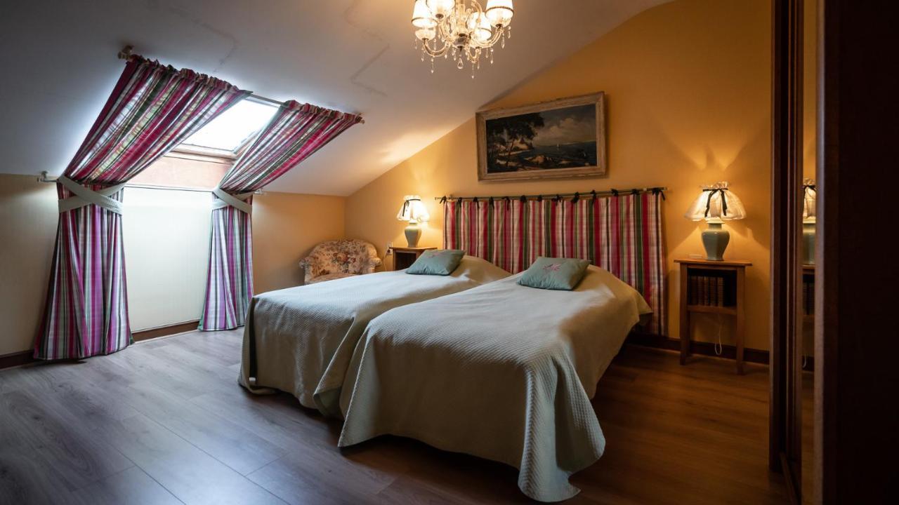 Manoir Du Plessix Meen Pluduno 外观 照片